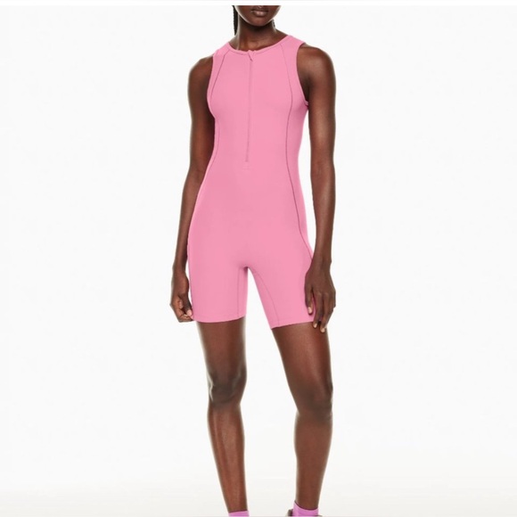 ARITZIA TNAction TNA BREATHE ICON ROMPER MEDIUM - Picture 2 of 7